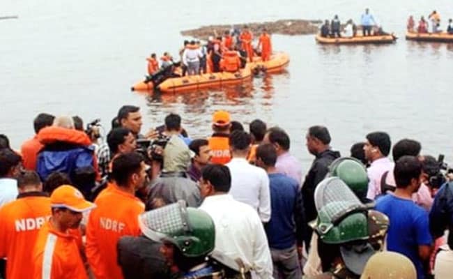 15 andhra boat tragedy